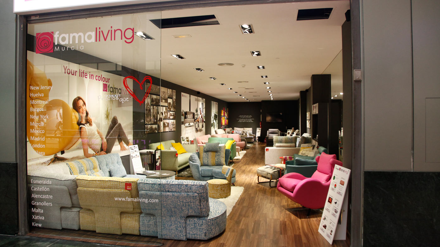 Fachada Famaliving Murcia
